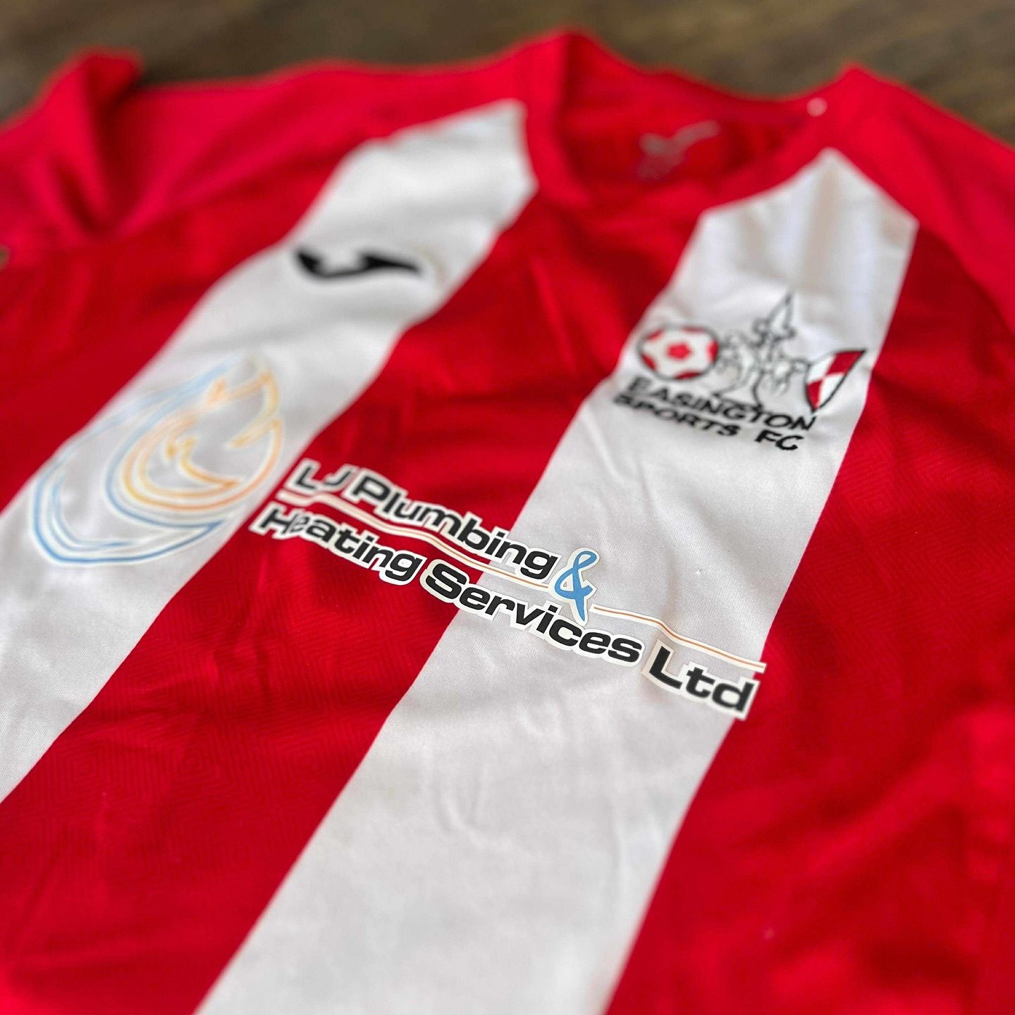 Easington Sports FC shirt sponsored by L J Plumbing and Heating Services