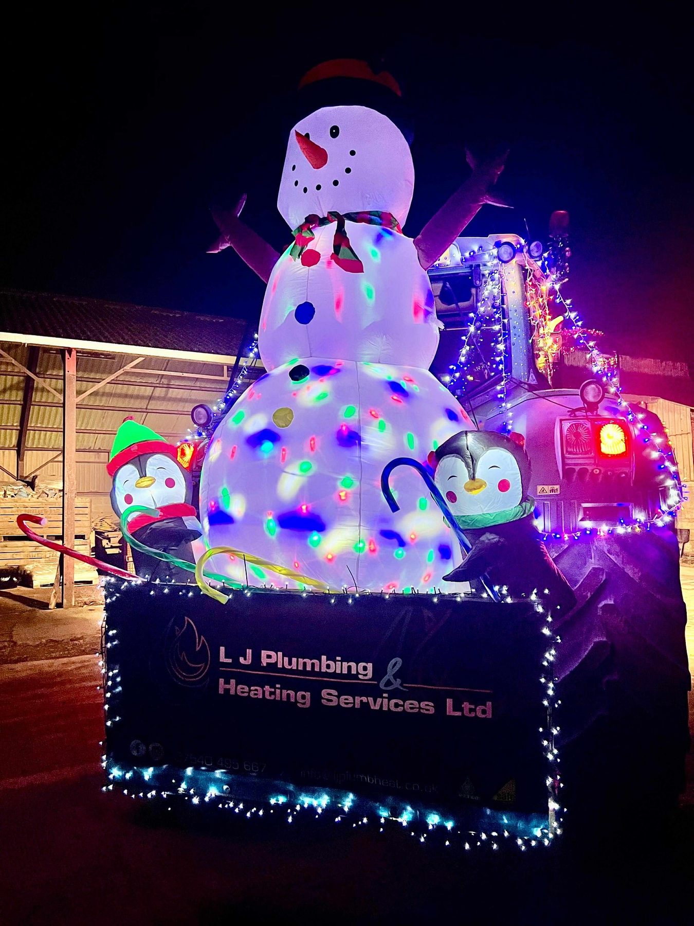 Sponsored tractor on the Banbury Christmas Tractor Run