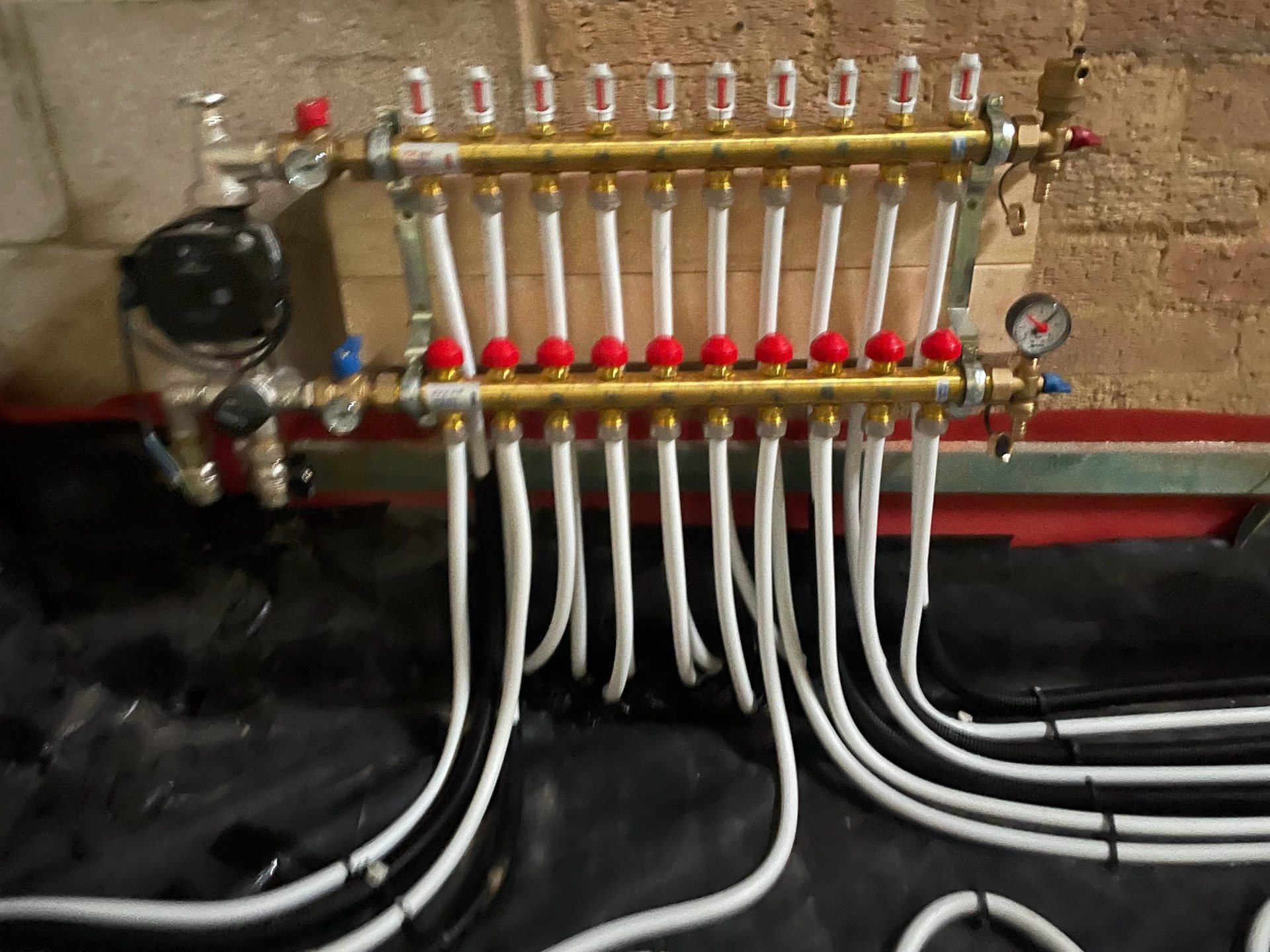Heating manifolds