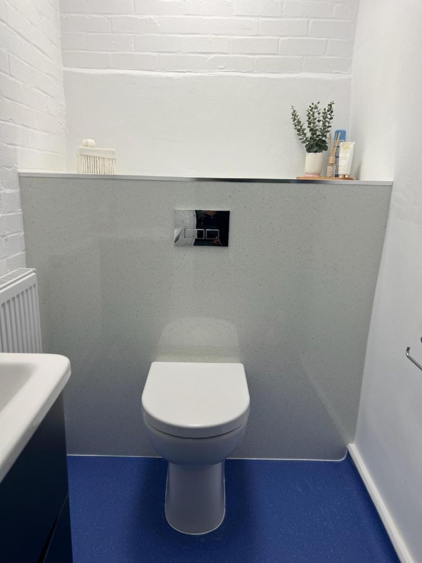 Concealed cistern in the staff WC